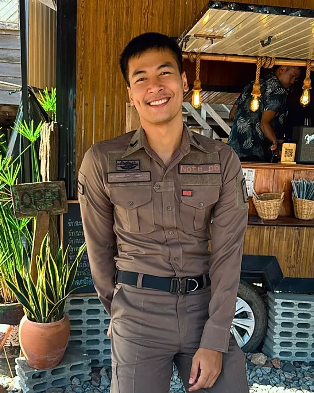 ไม่ต้องถอดน่ากอดมาก