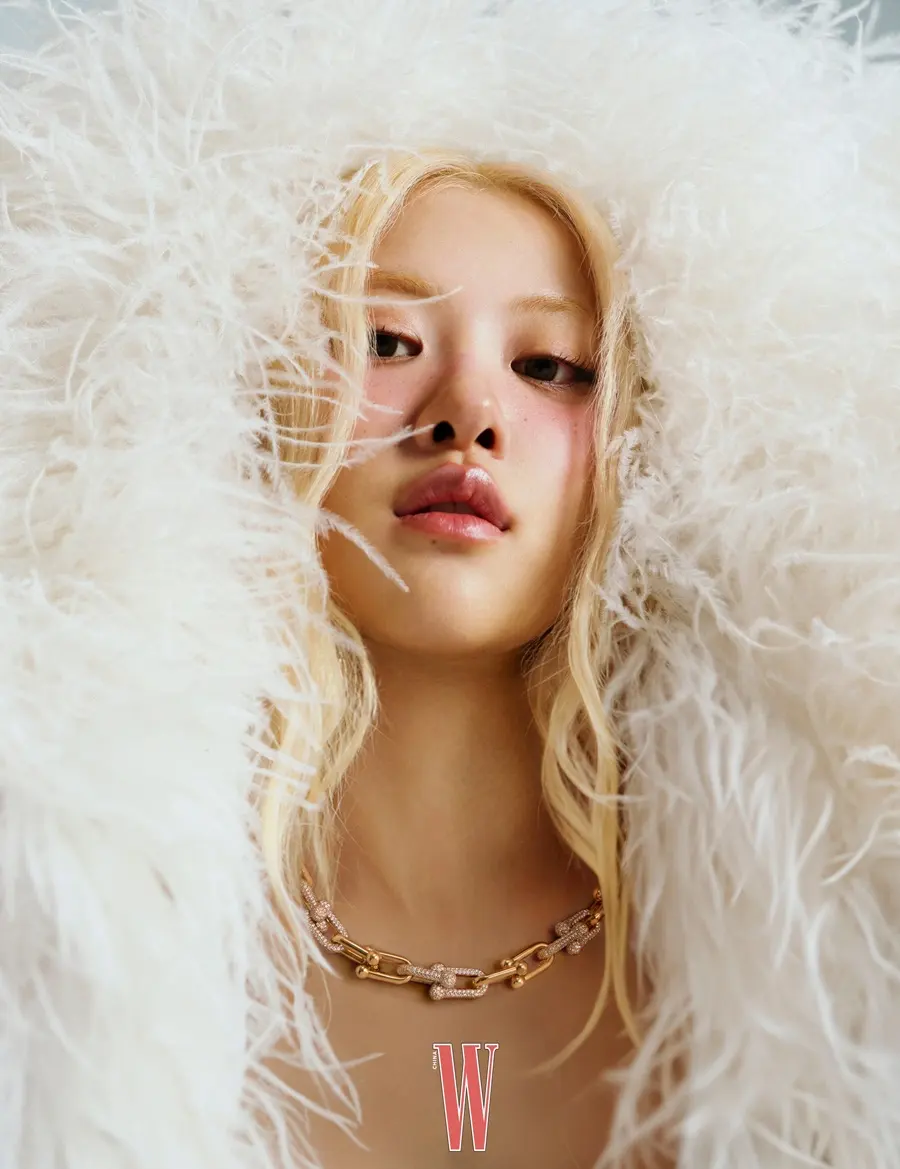 ROS&Eacute; @ W China May 2025