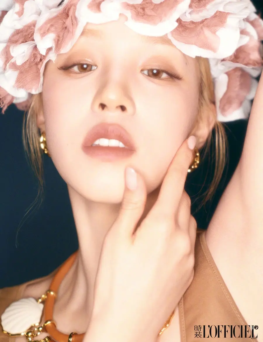 (G)I-DLE Yuqi @ L&rsquo;OFFICIEL China April 2025