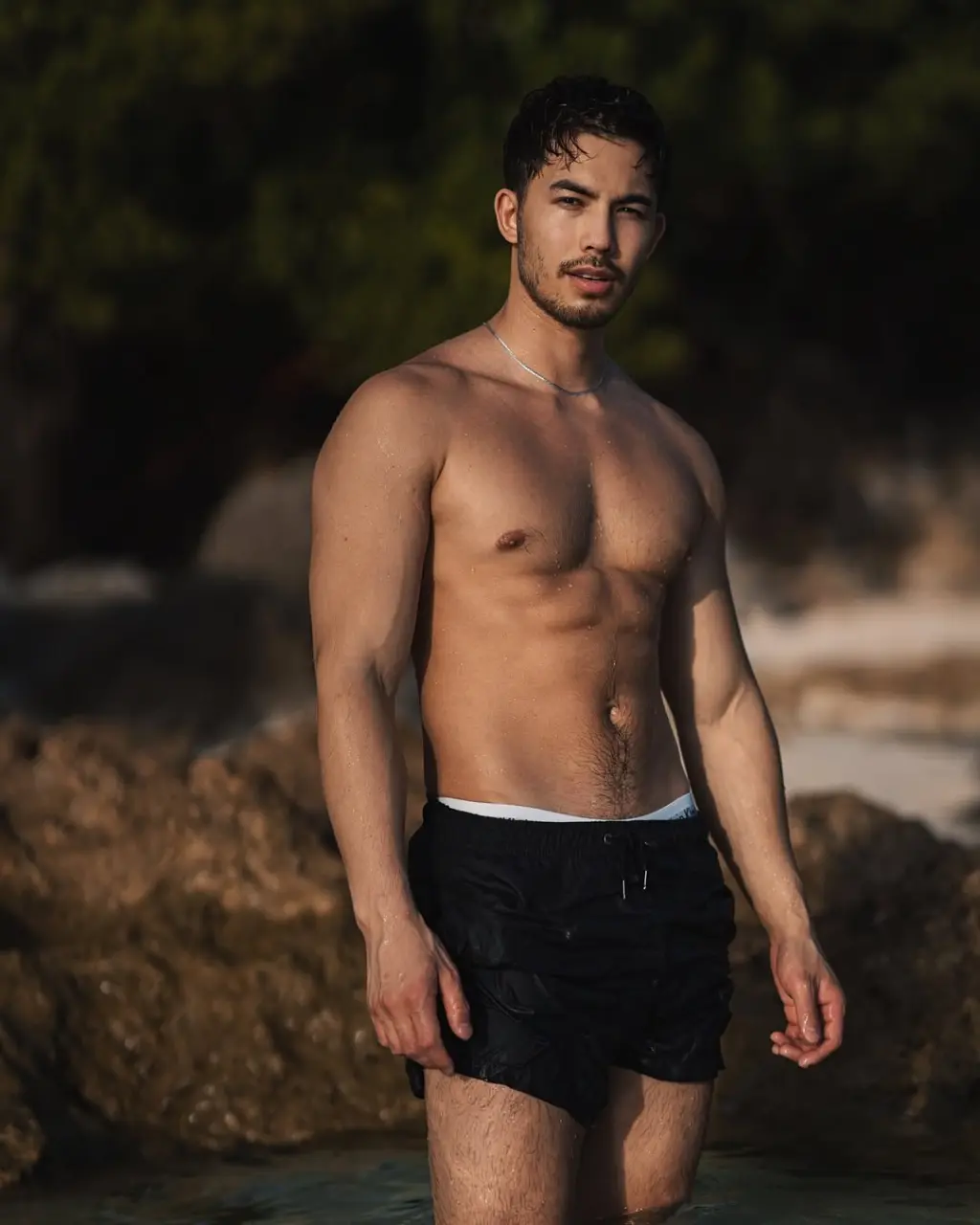 Actor & singer : Tony Labrusca
