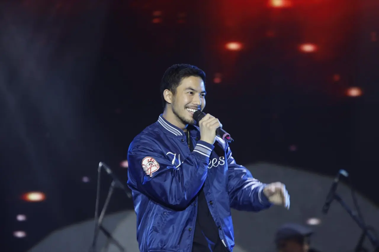 Actor & singer : Tony Labrusca