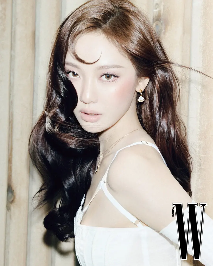 (aespa) NINGNING @ W Korea May 2025