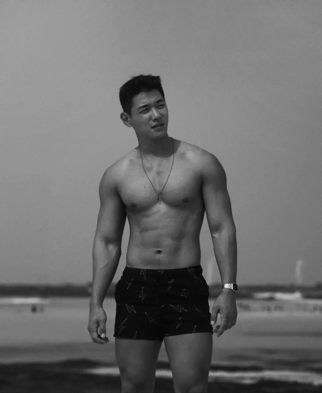 Cool and strong : 피처링 / no flex zone