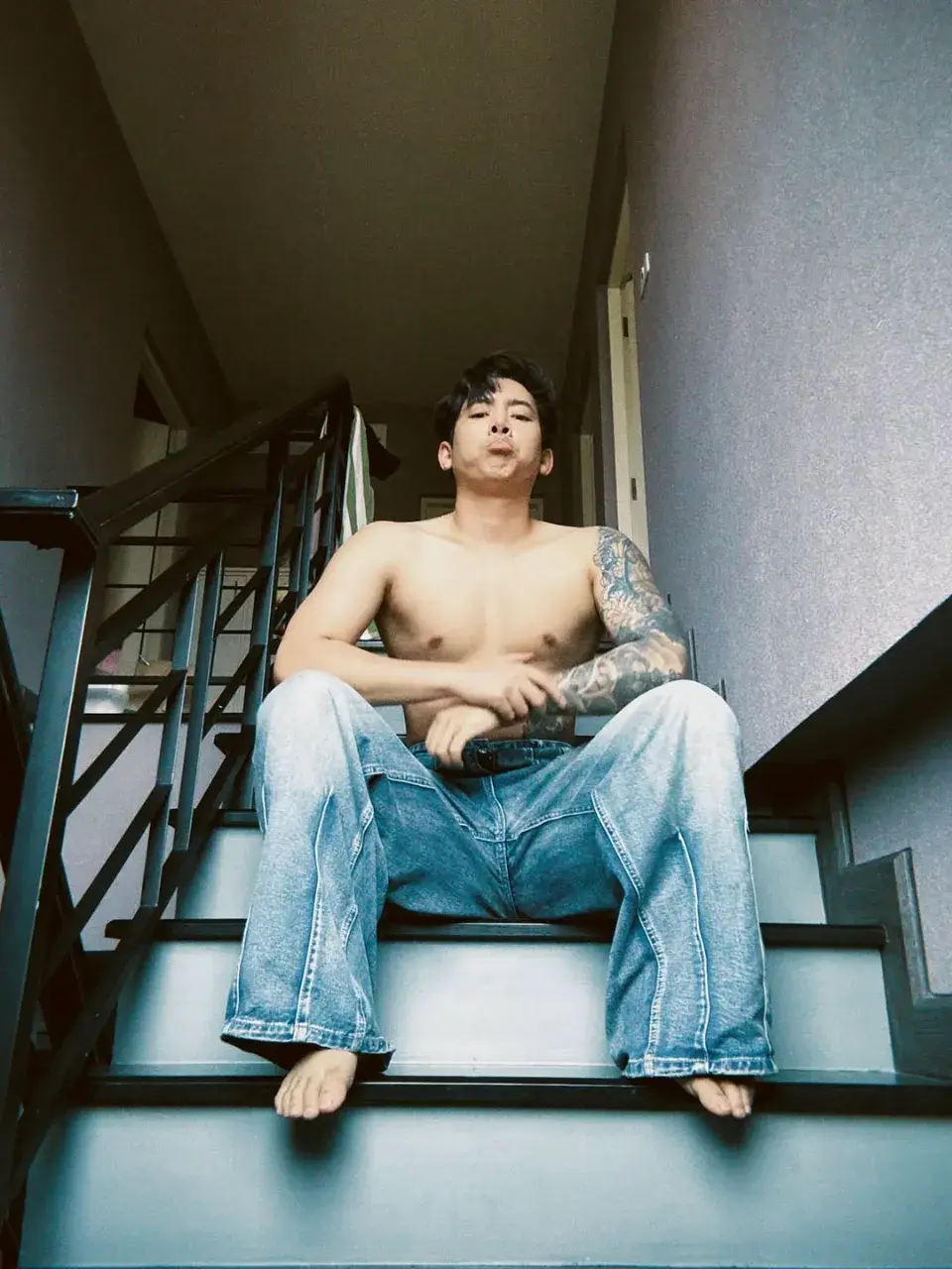 ผัวเถ่อะพี่