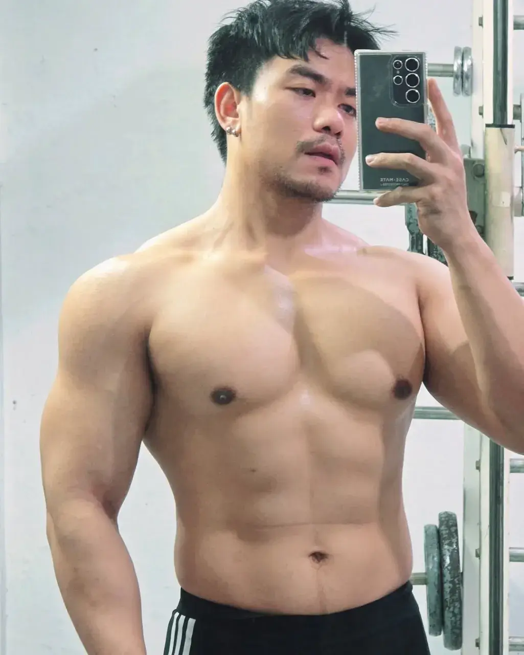 กลิ่นพลังเหลือล้น