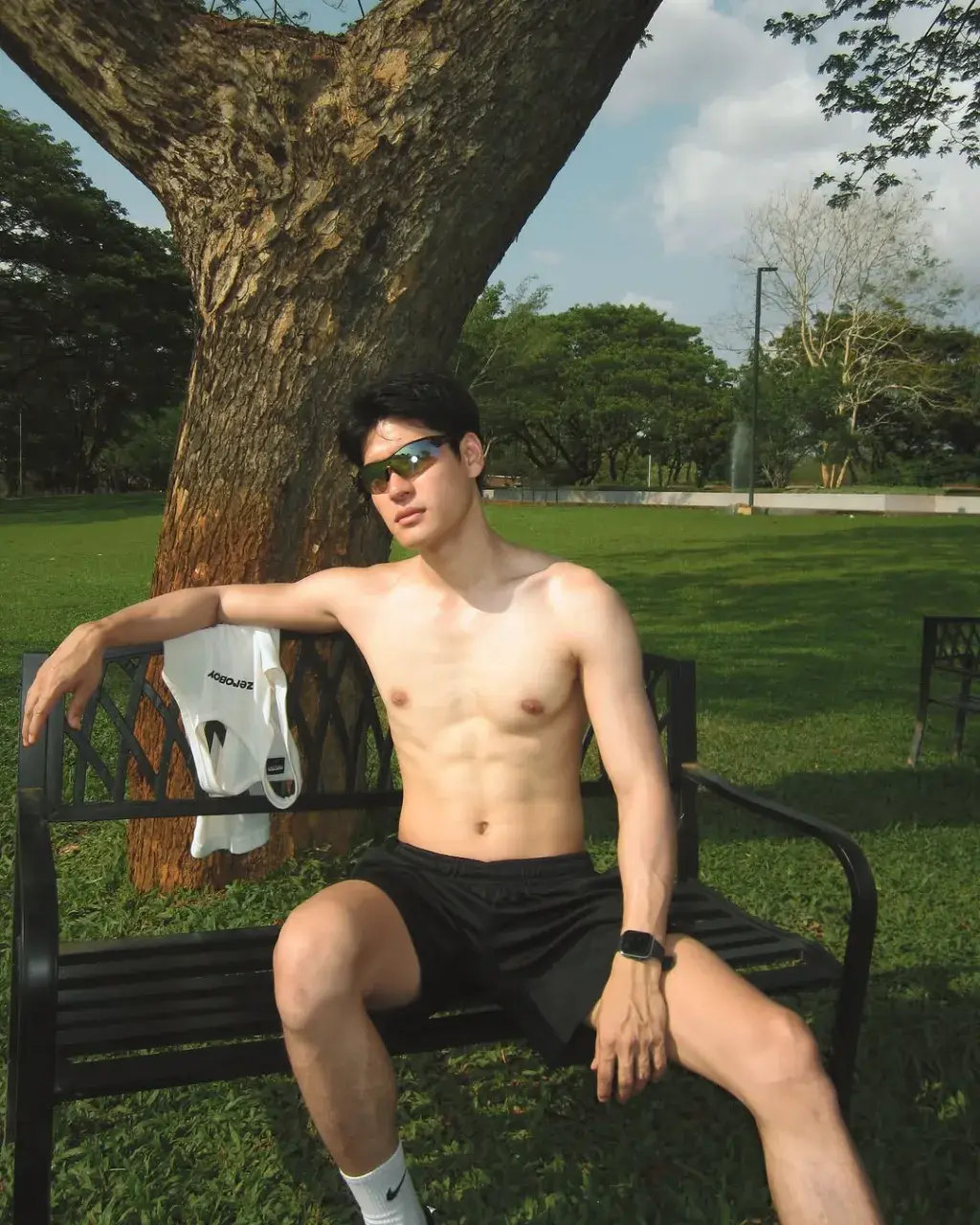 สวาทรักหนุ่มหล่อ