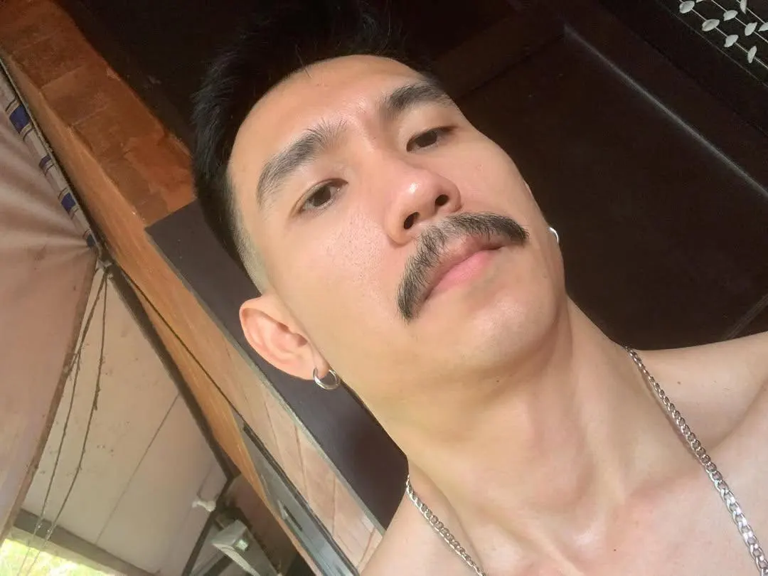 เสวหนวดเธอ