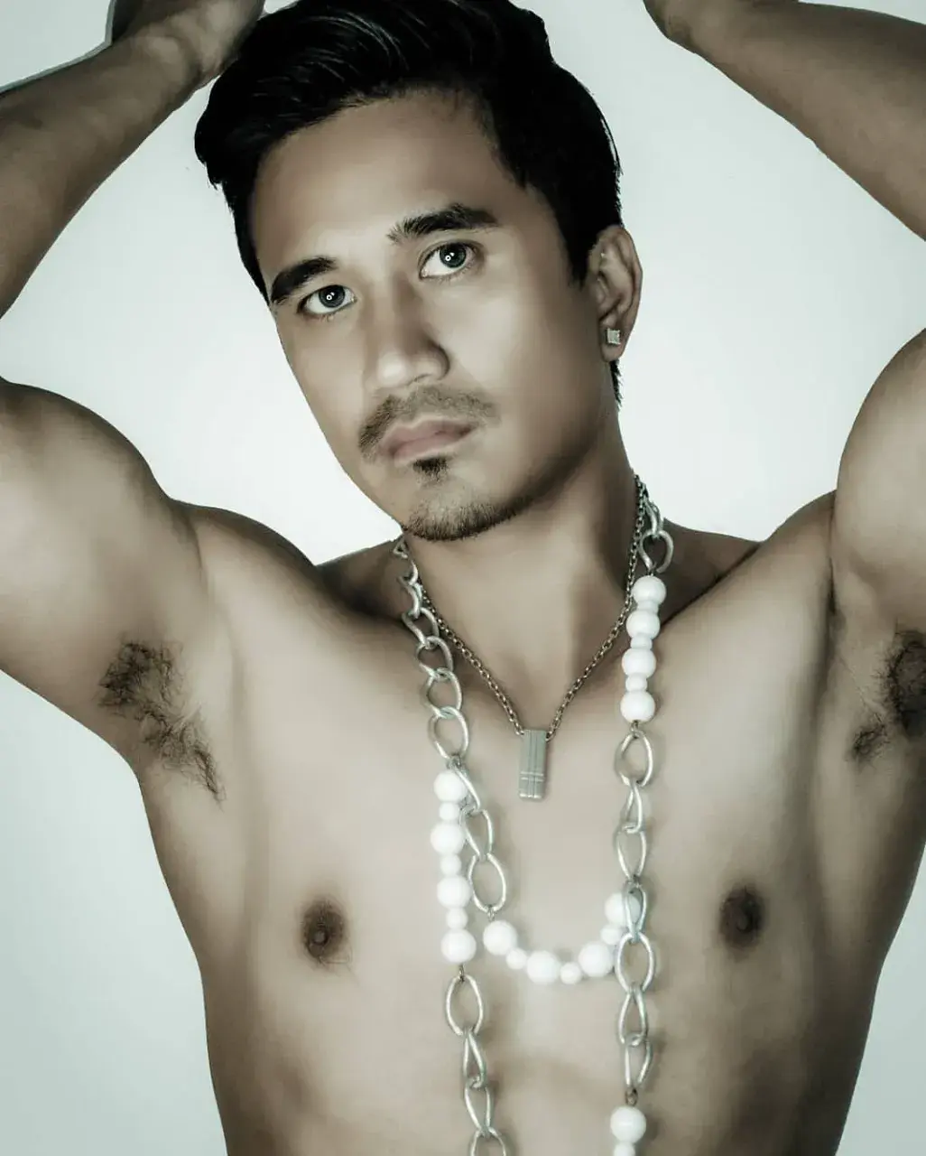 ทรงแด๊ดxทรงผัว/