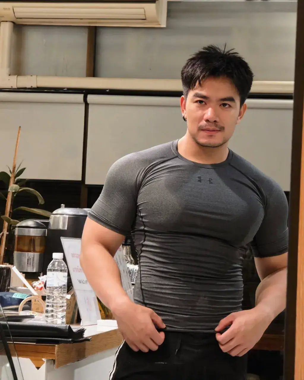 ทรงแด๊ดxทรงผัว/