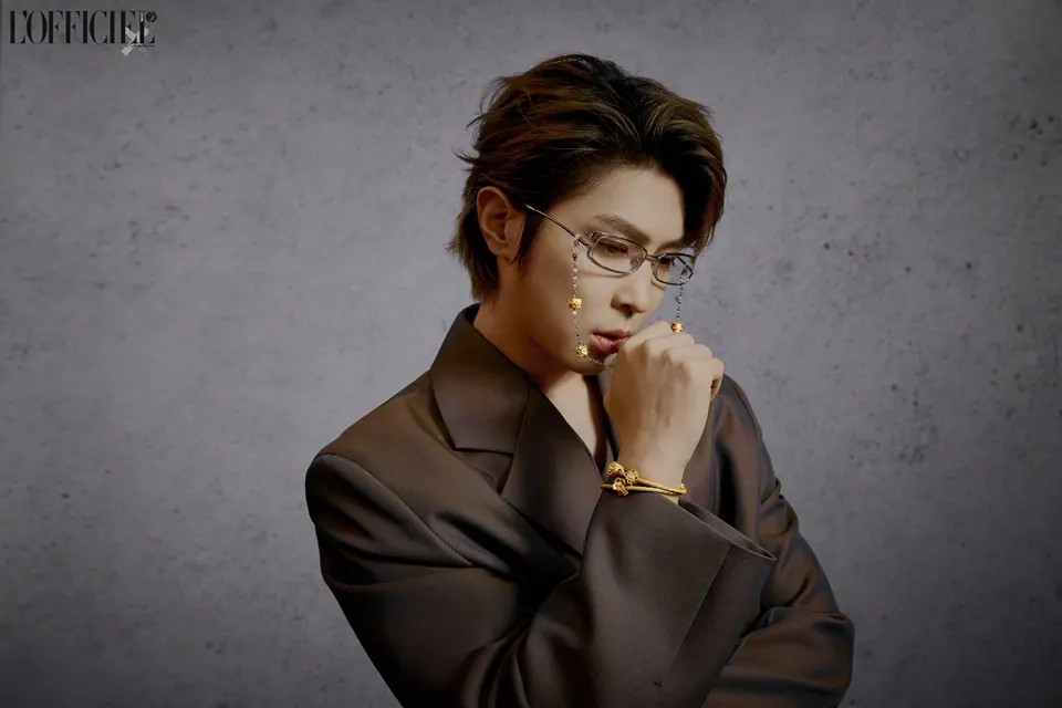 Victor Ma @ L'OFFICIEL China May 2025