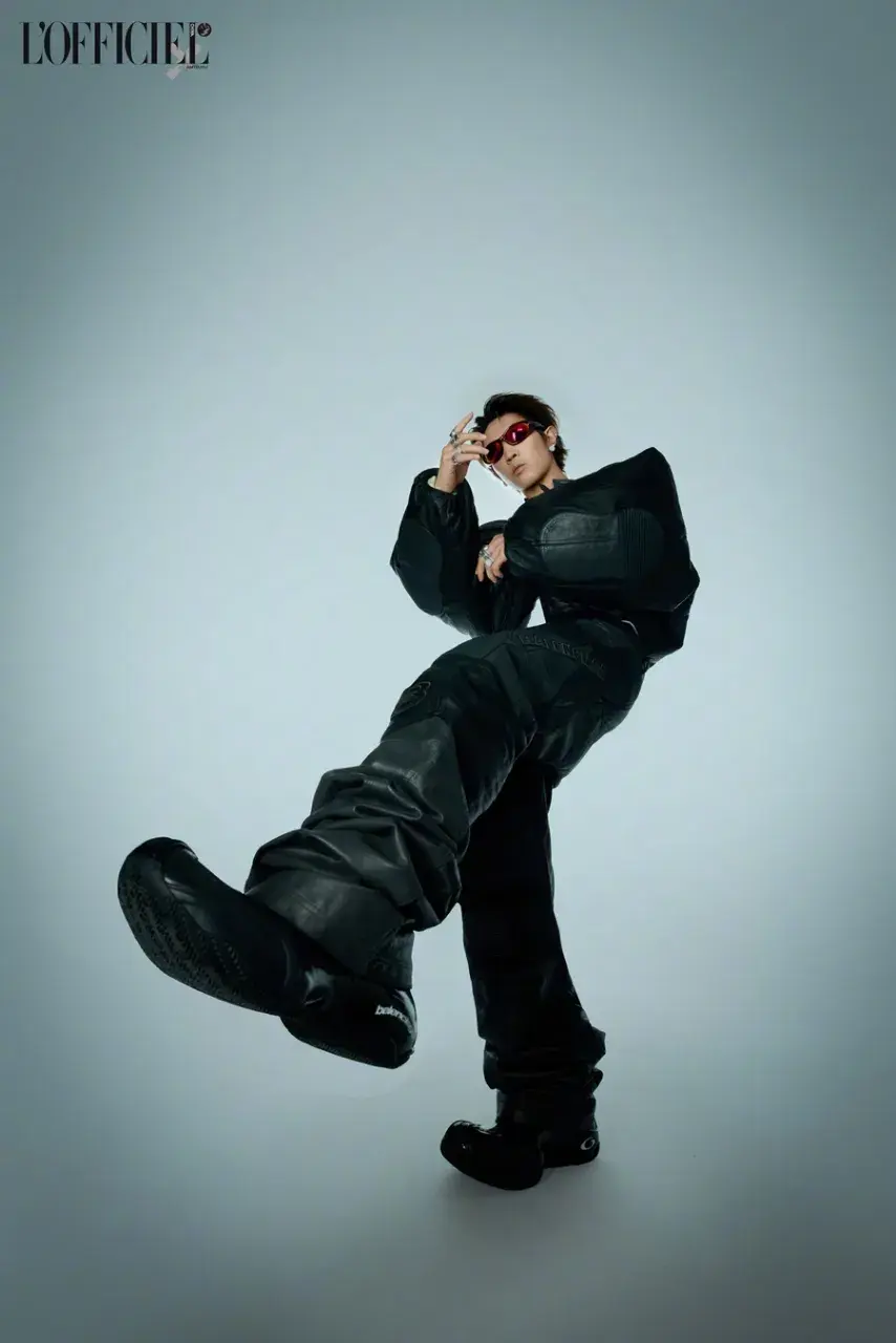 Victor Ma @ L'OFFICIEL China May 2025