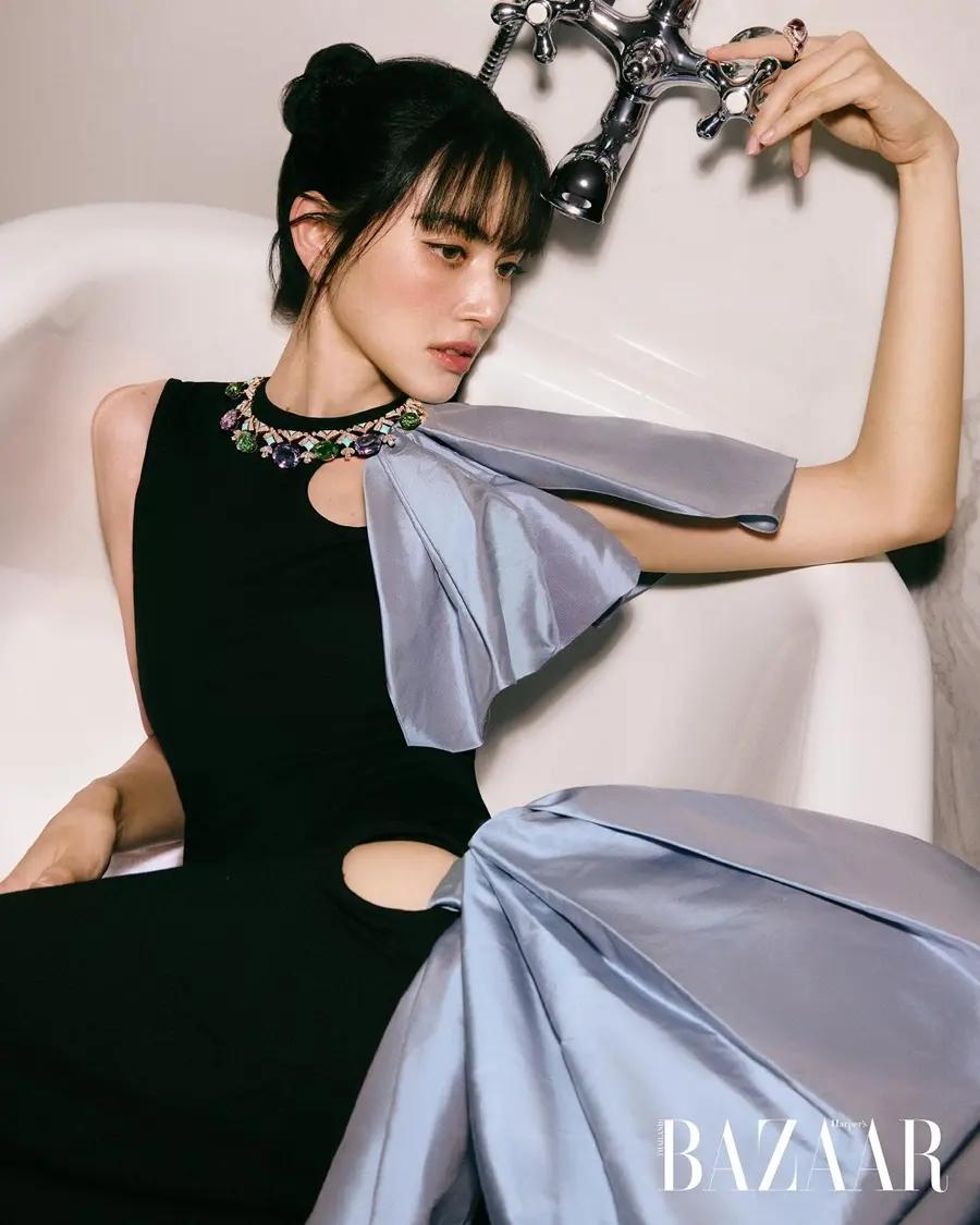 ใหม่-ดาวิกา โฮร์เน่ @ Harper's BAZAAR Thailand May 2025
