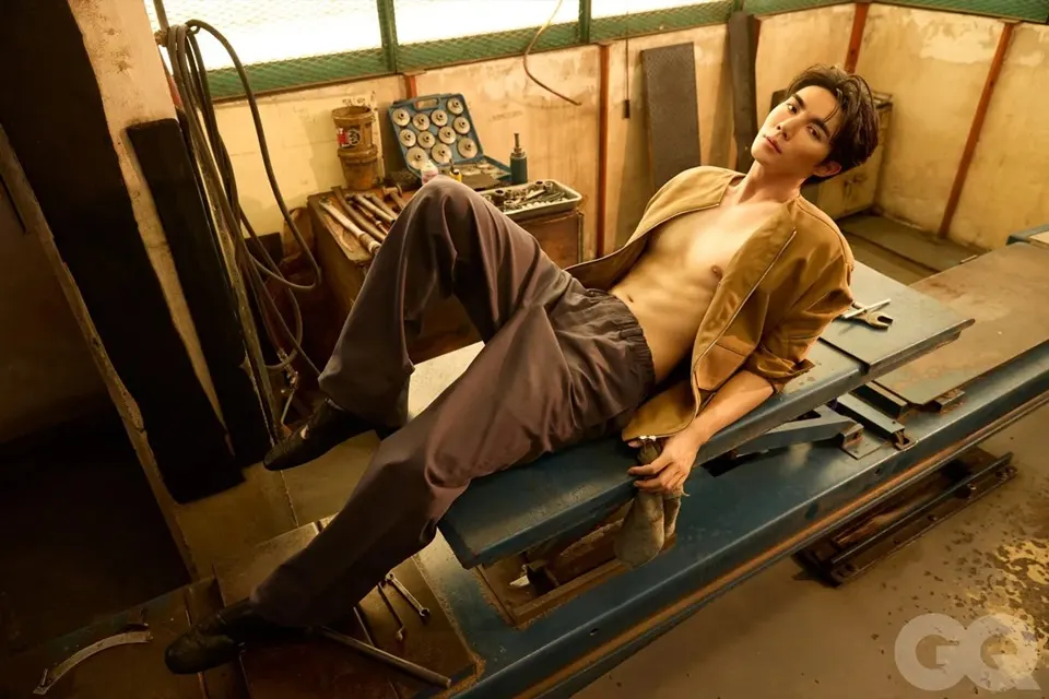 ซี พฤกษ์ @ GQ Thailand May 2025