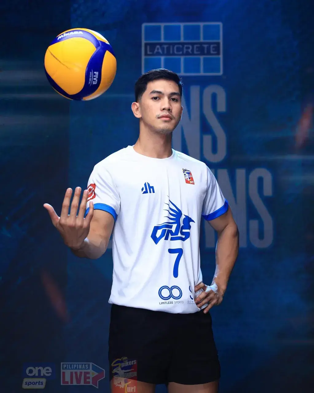 Volleyball Player : EJ Gero