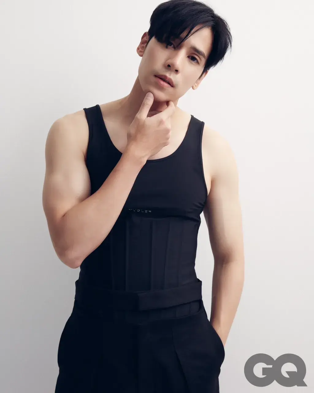 อยากให้เป็นคู่ไหน