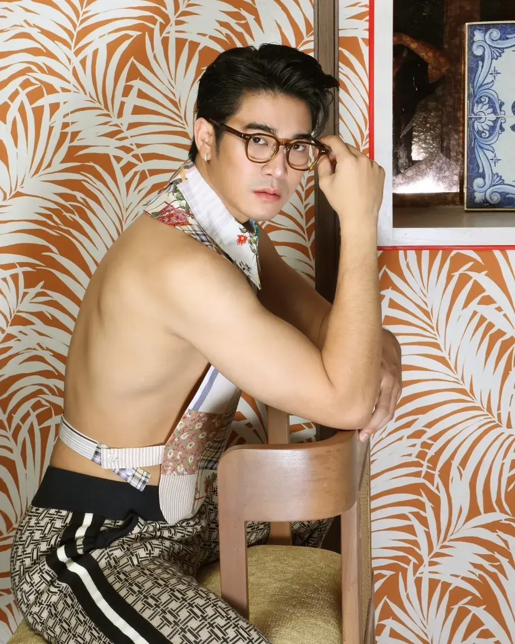 อยากให้เป็นคู่ไหน