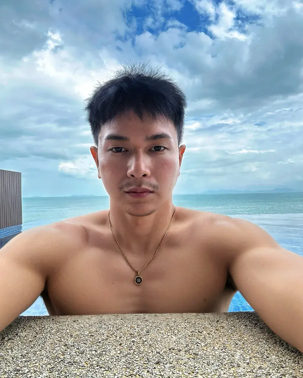 ผุ่บ่าวข่อยมัก