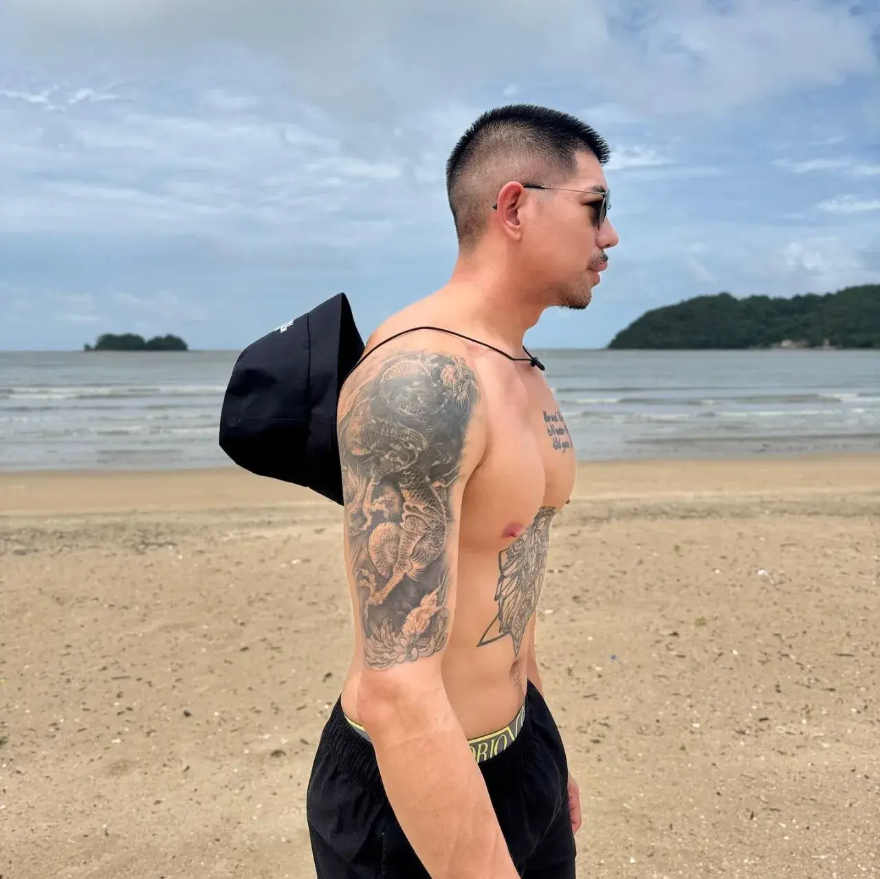 ถึงสักอ๊อกๆบอกยังไหว