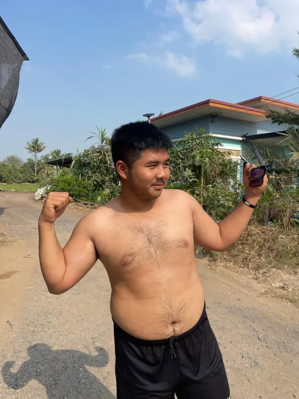 แพ้นมหมี น้ำทะลัก