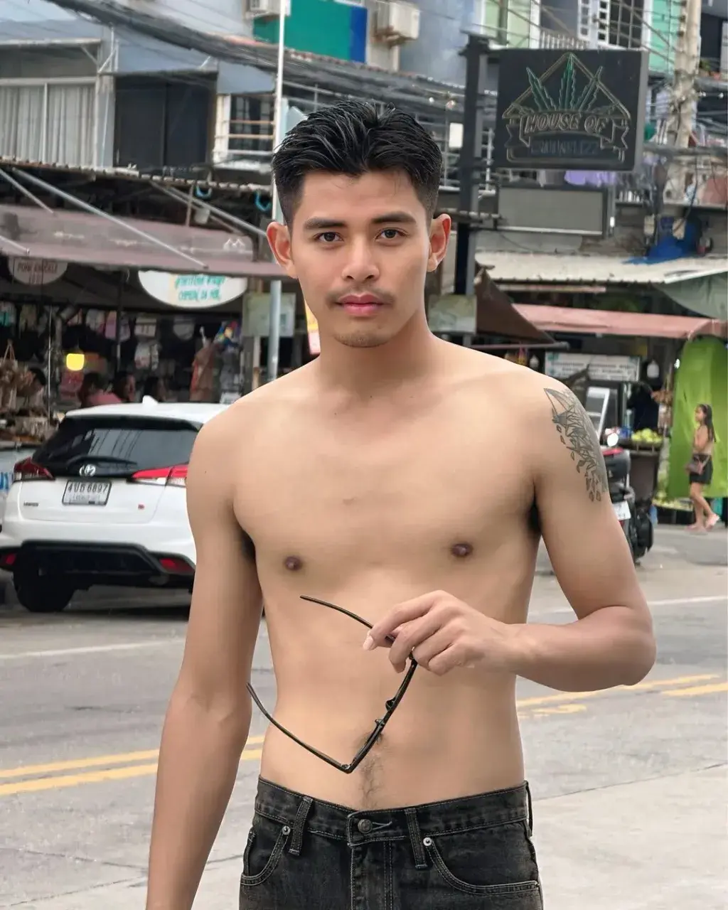 ยั่วให้เธออยาก