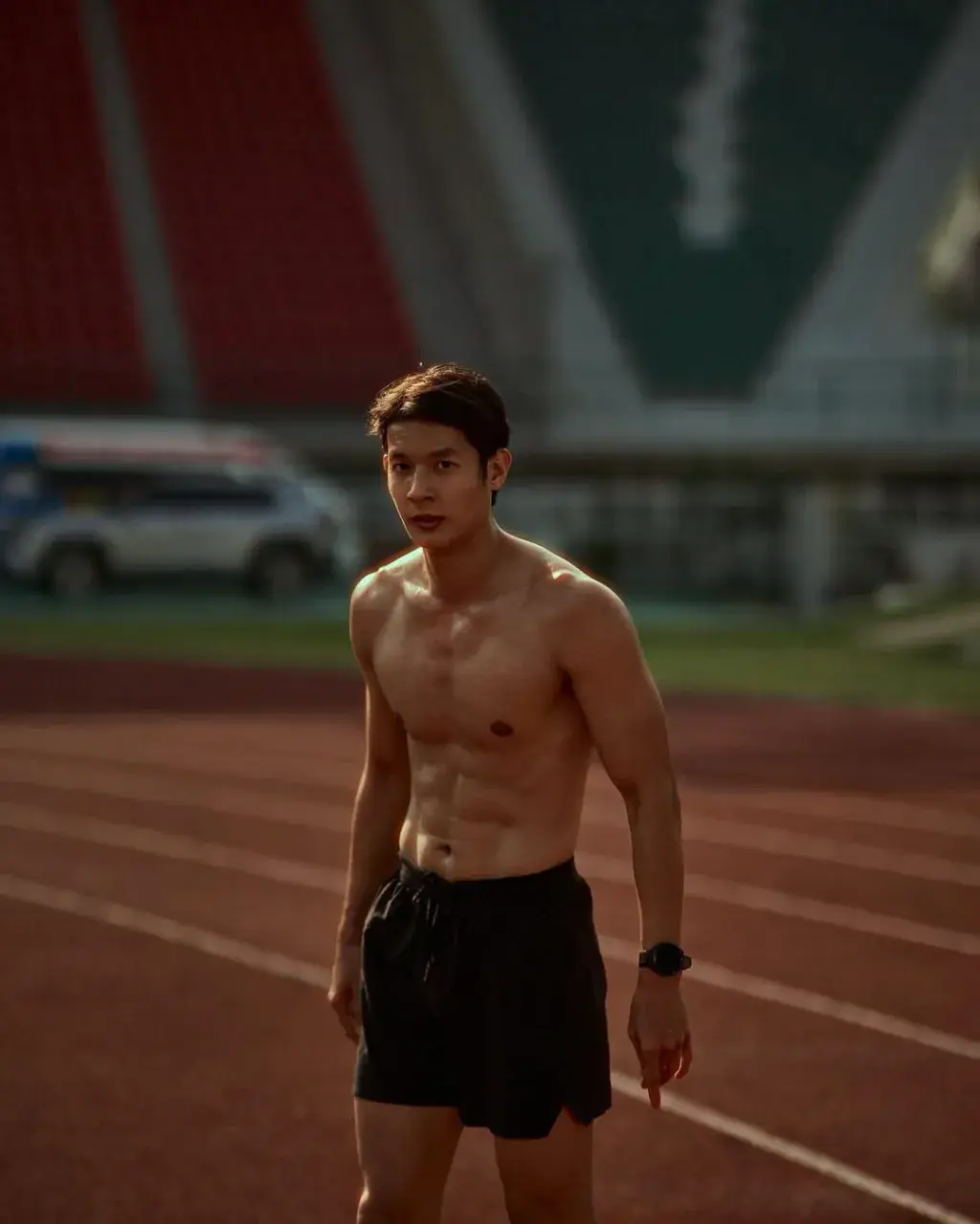 ที่รักของฉันคือเธอๆและเธอ