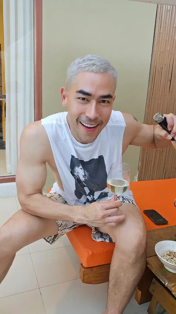 หลงทรงแด๊ดดด