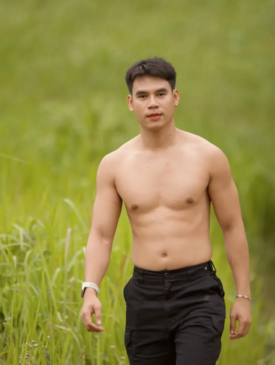 ยอมเธอยอมทนเจ็บ