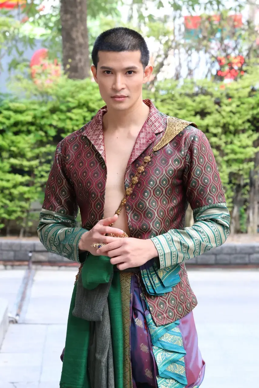 ลิ้มรสแซ่บ