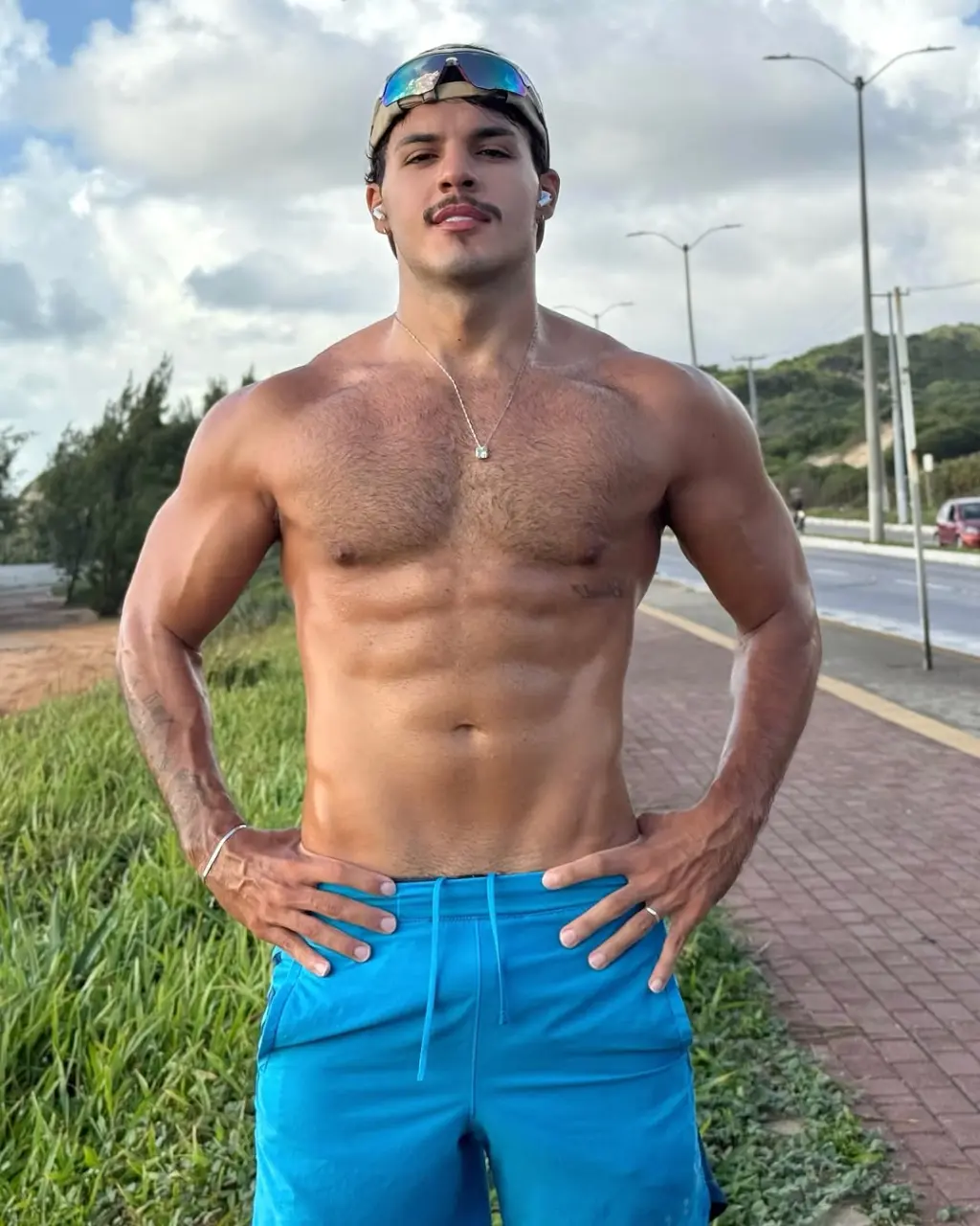 Cool GUY : J&uacute;nior Soares