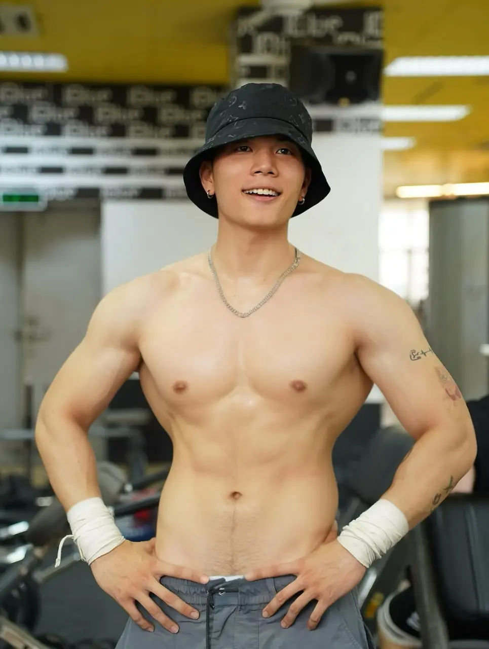 Cool GUY : L&ecirc; Th&agrave;nh Trung