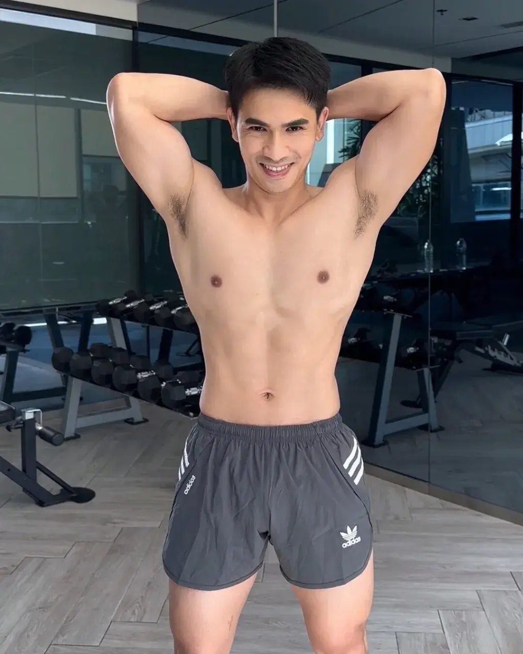 พิเศษใส่ไข่