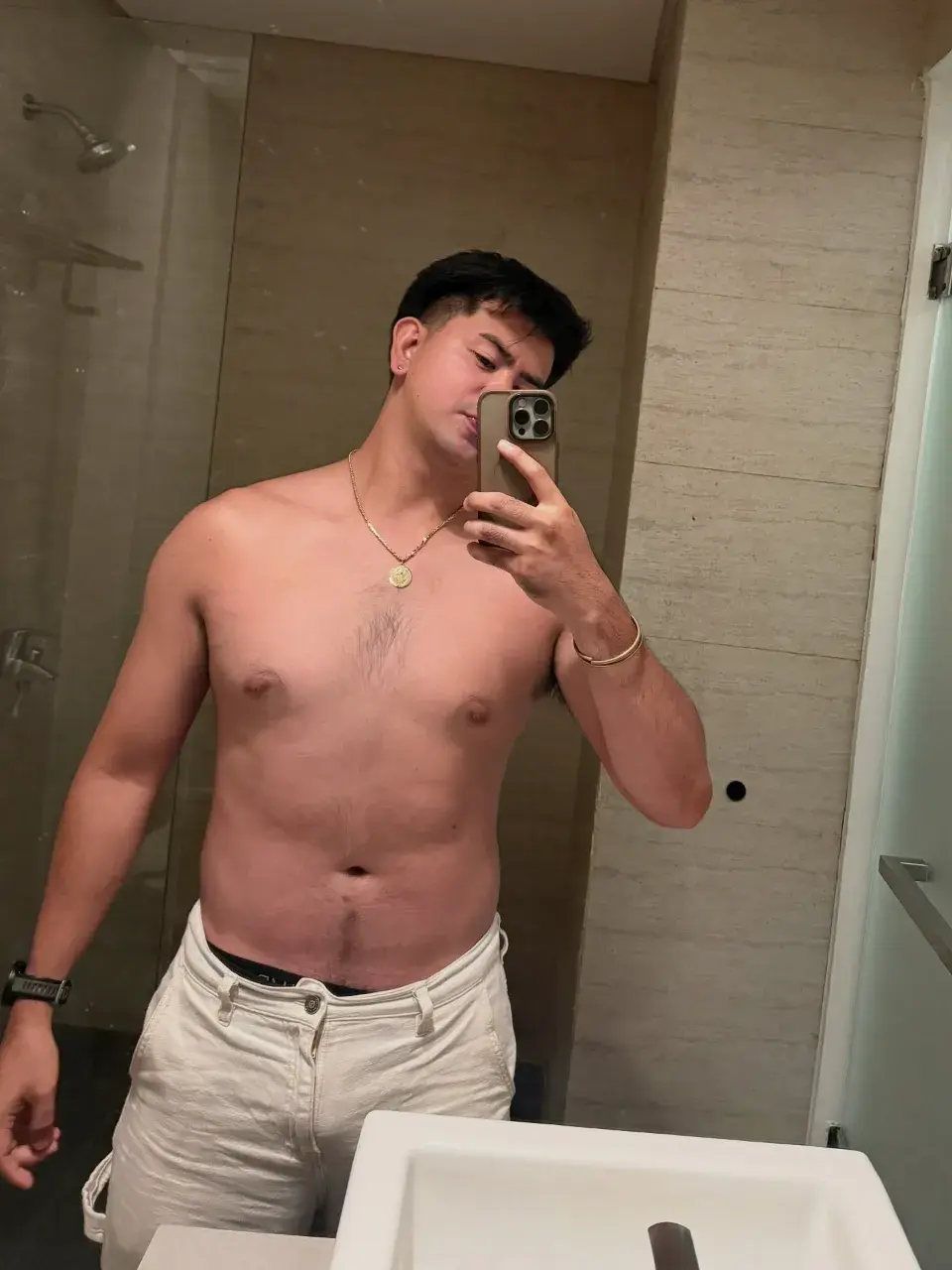 น้ำมาแตะแตกกก