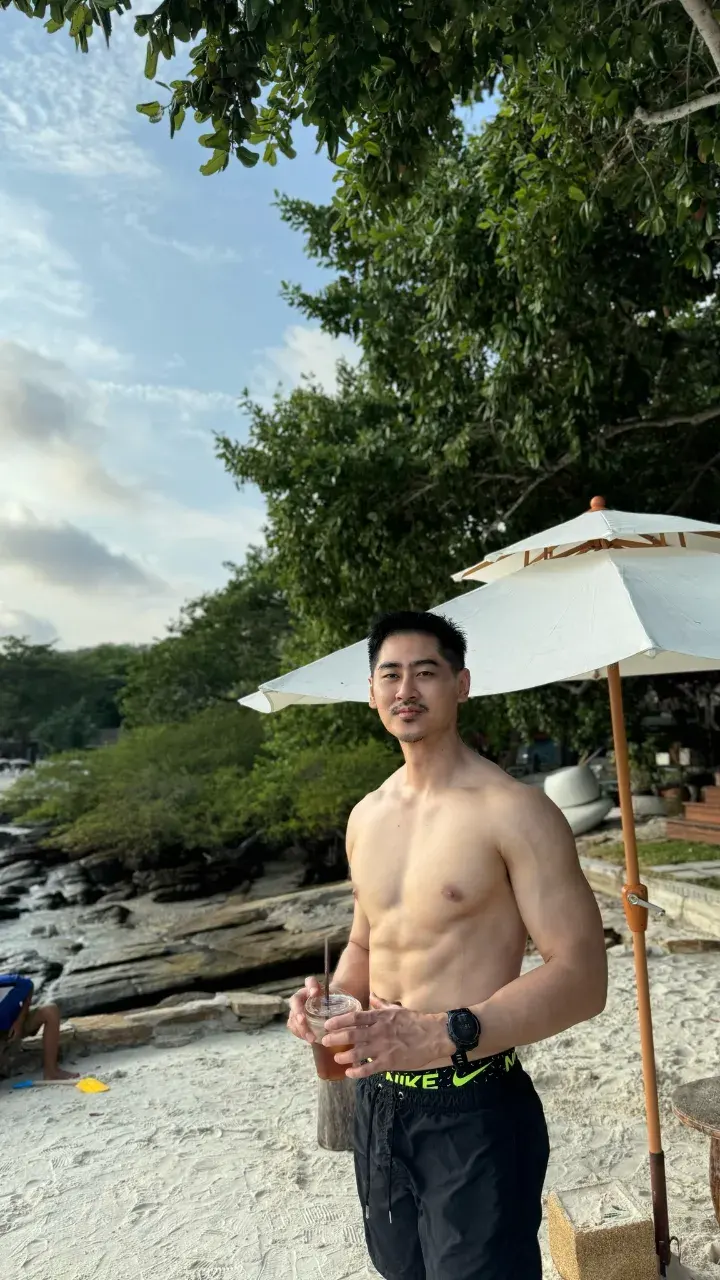 เสวหนวดเฮียตง