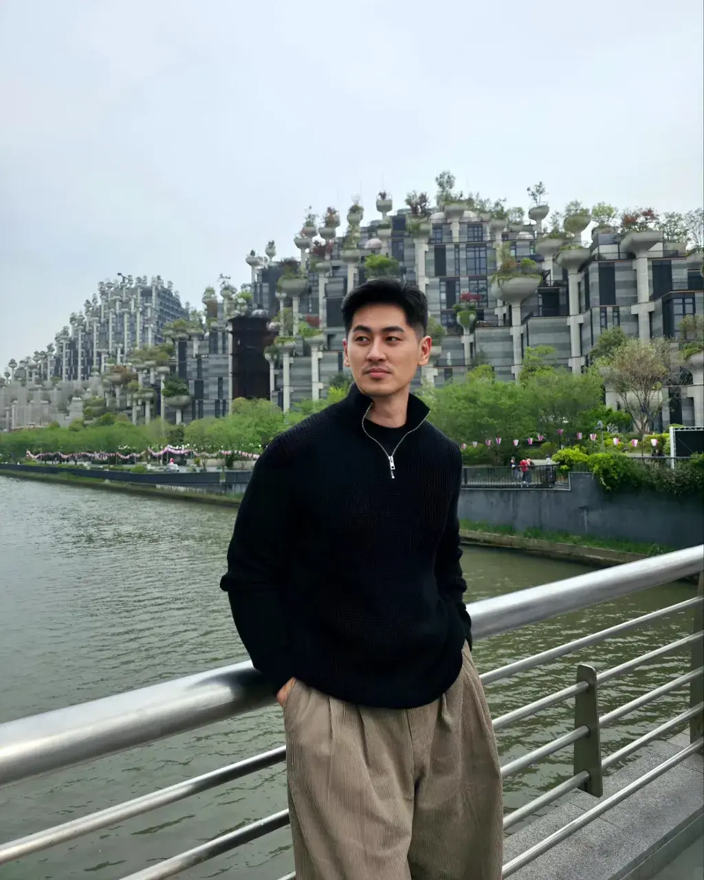 เสวหนวดเฮียตง