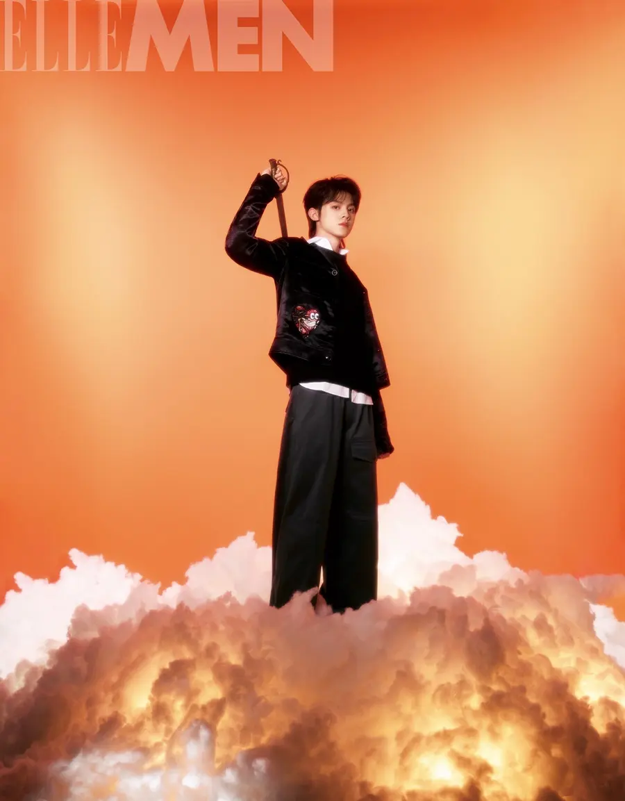 TOP landing boy @ ELLEMEN China May 2025