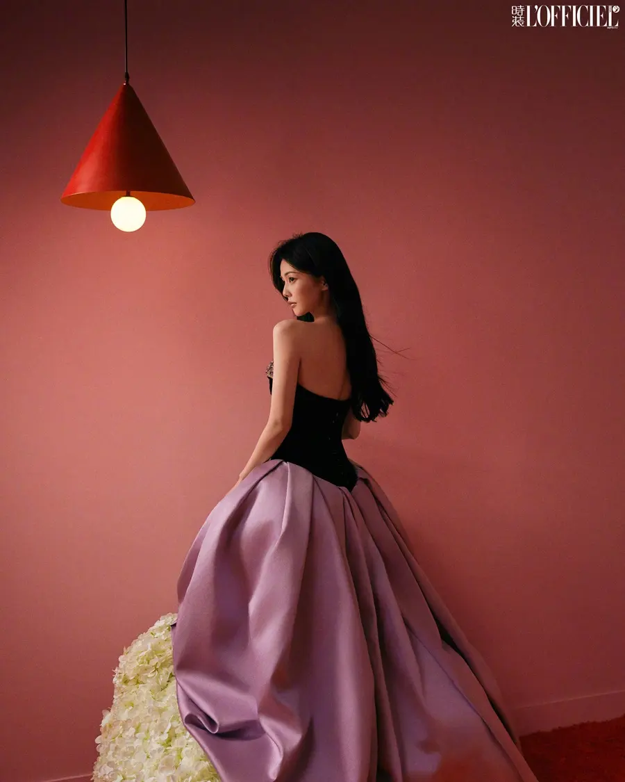 Bai Lu @ L&rsquo;OFFICIEL China August 2025