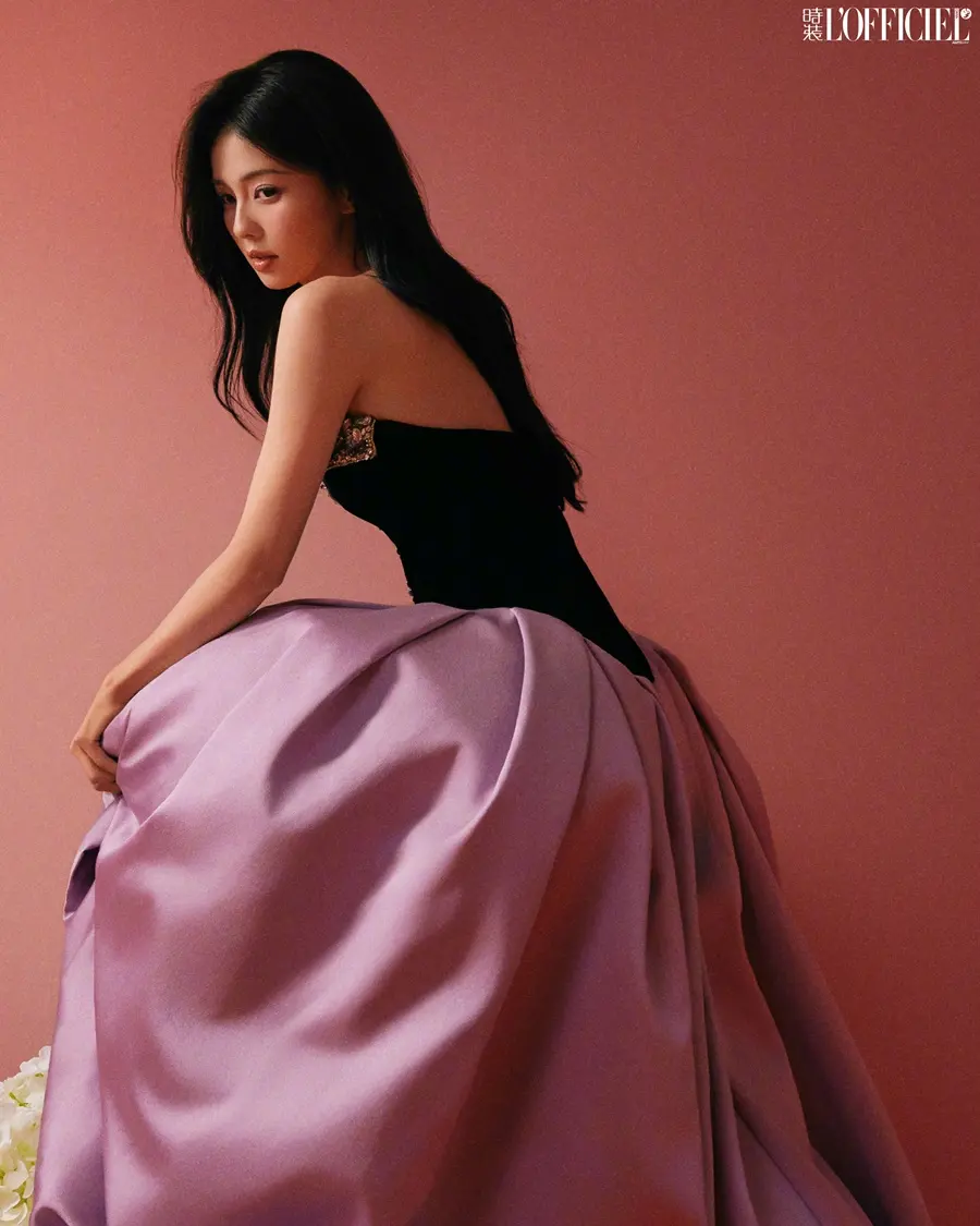 Bai Lu @ L&rsquo;OFFICIEL China August 2025