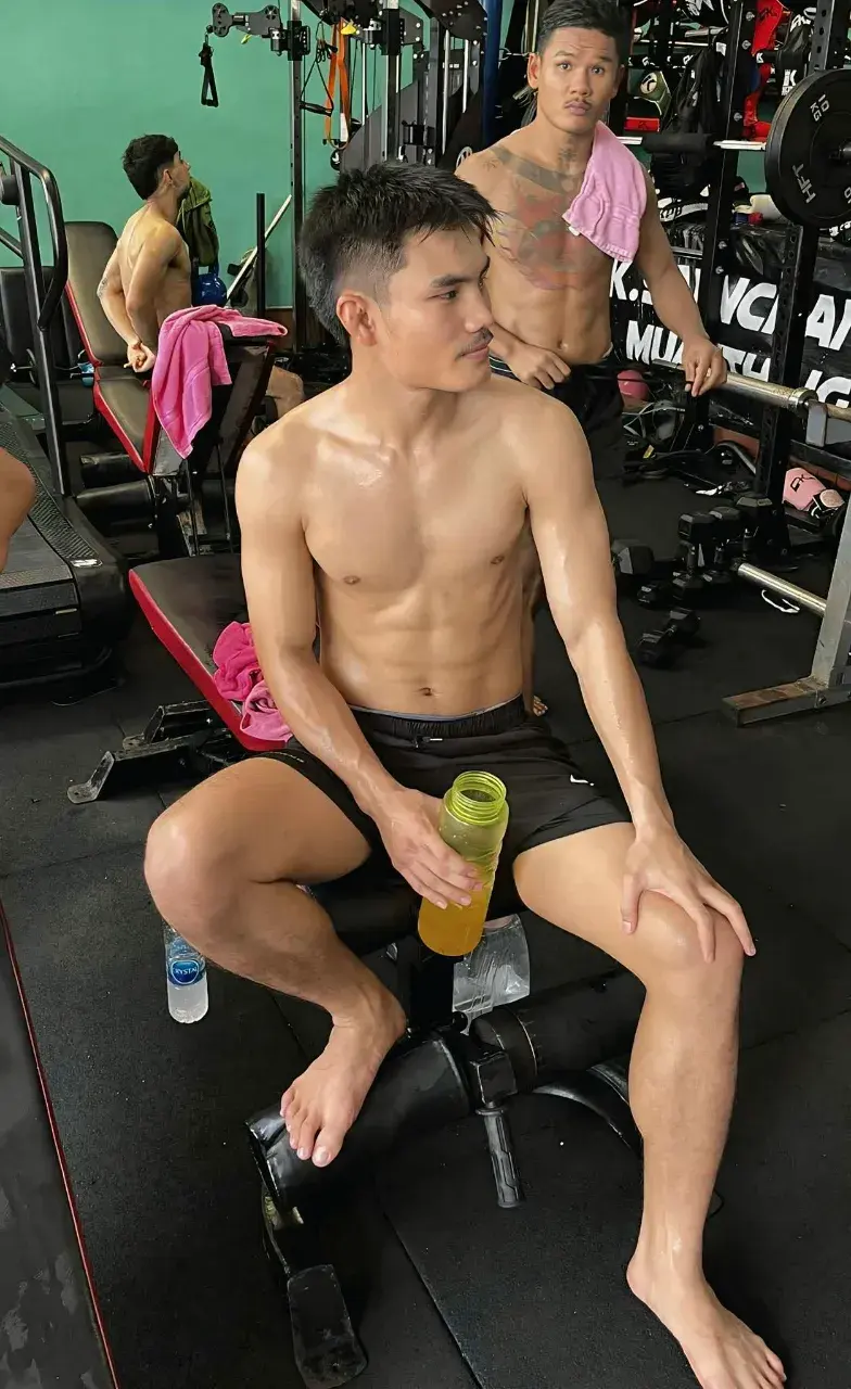 รบกับที่รักดีกว่า