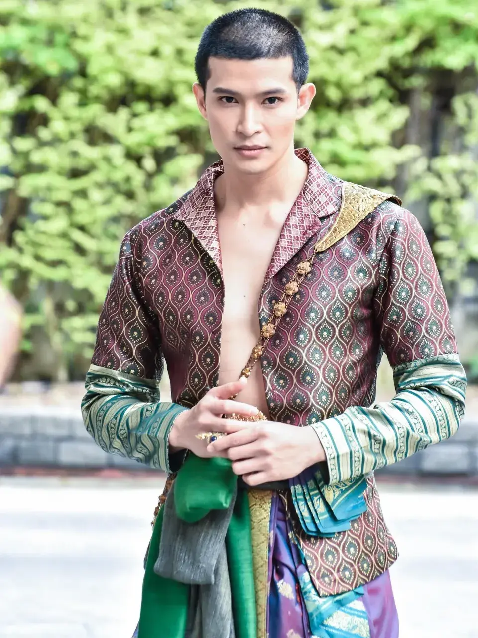 กลืนทุกหยดสัญญา