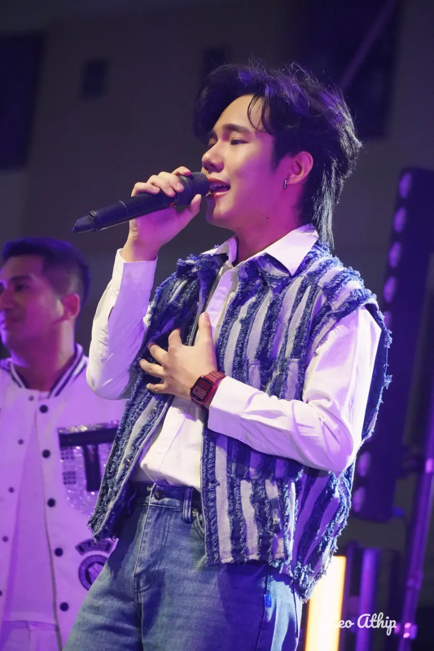 น้องลีโอ อธิป ไมค์ปลดหนี้