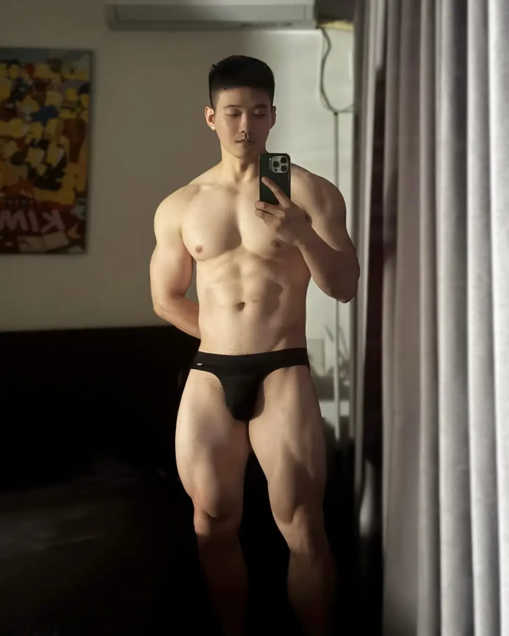 Cool GUY : Louiewe卤蛋头