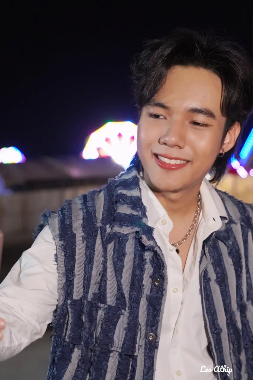 ลีโอ อธิป โสดา ไมค์ปลดหนี้