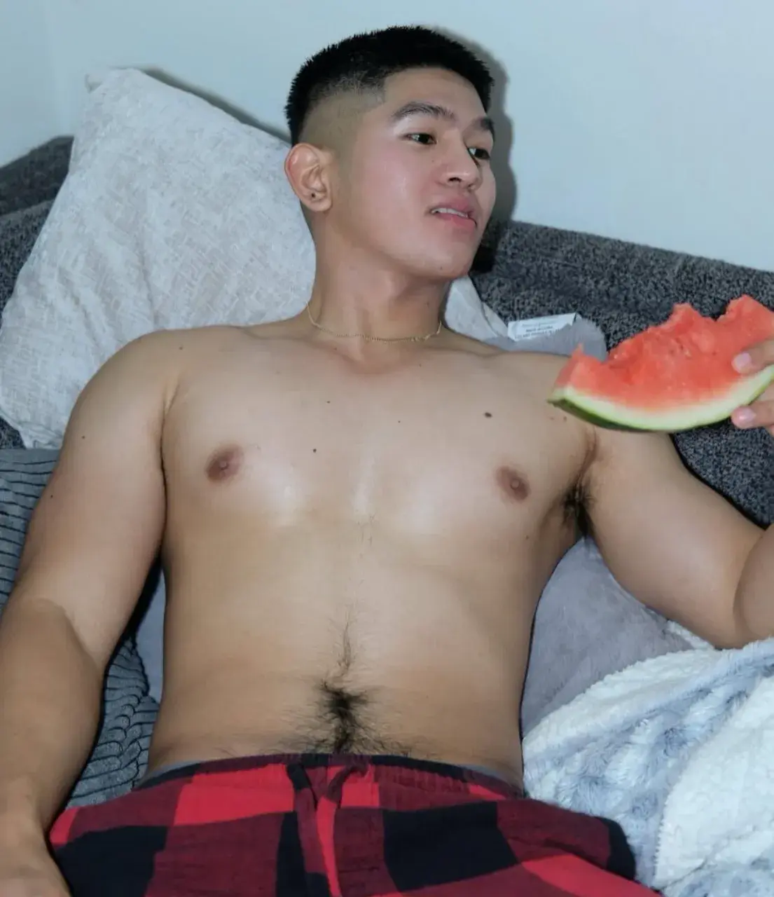 เผลอเลีย