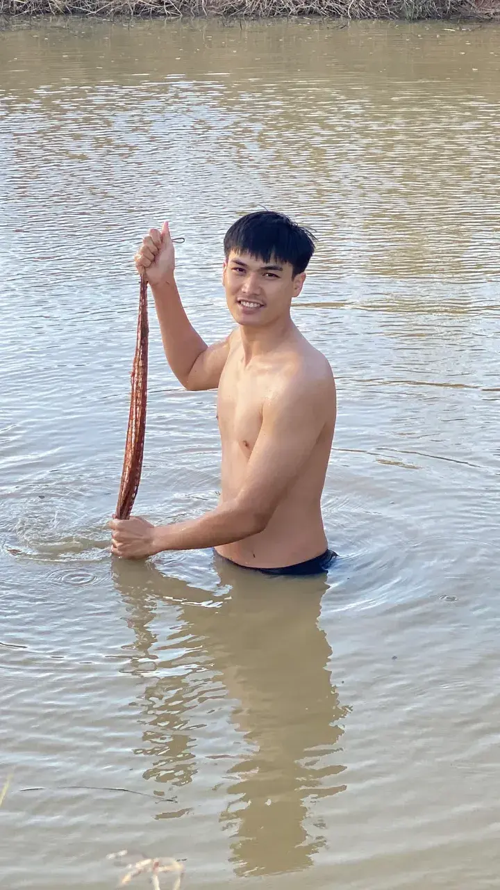 เผลอเลีย