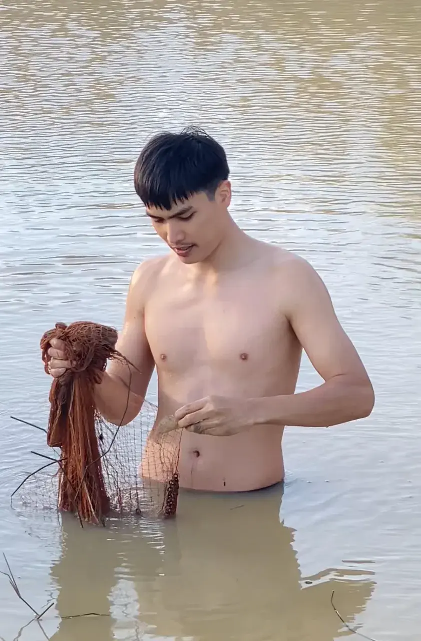 เผลอเลีย