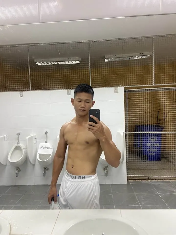 แซ๋บเลียสาก