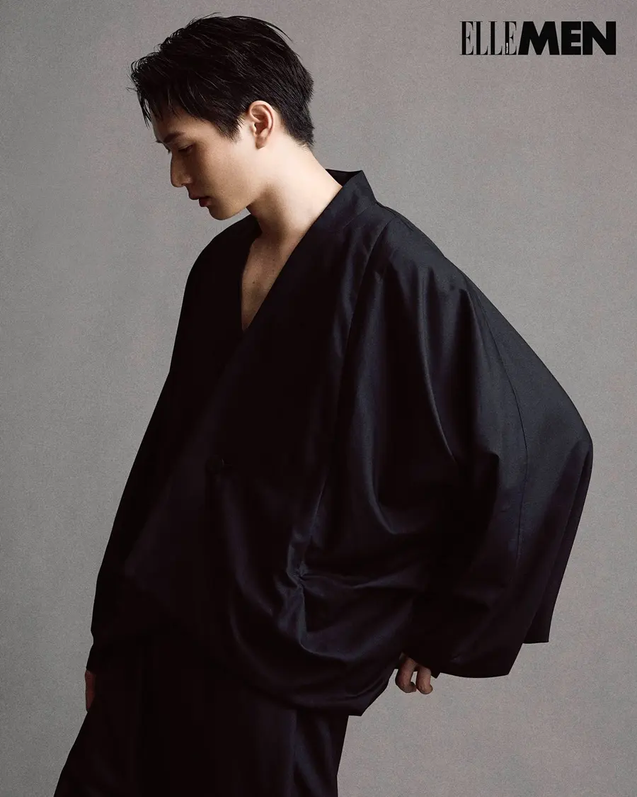 ไอซ์ซึ&ndash;ณัฐรัตน์ @ ELLE MEN Thailand July 2025