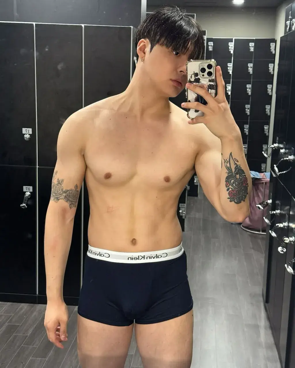 หนุ่มเกาหลีงานดี