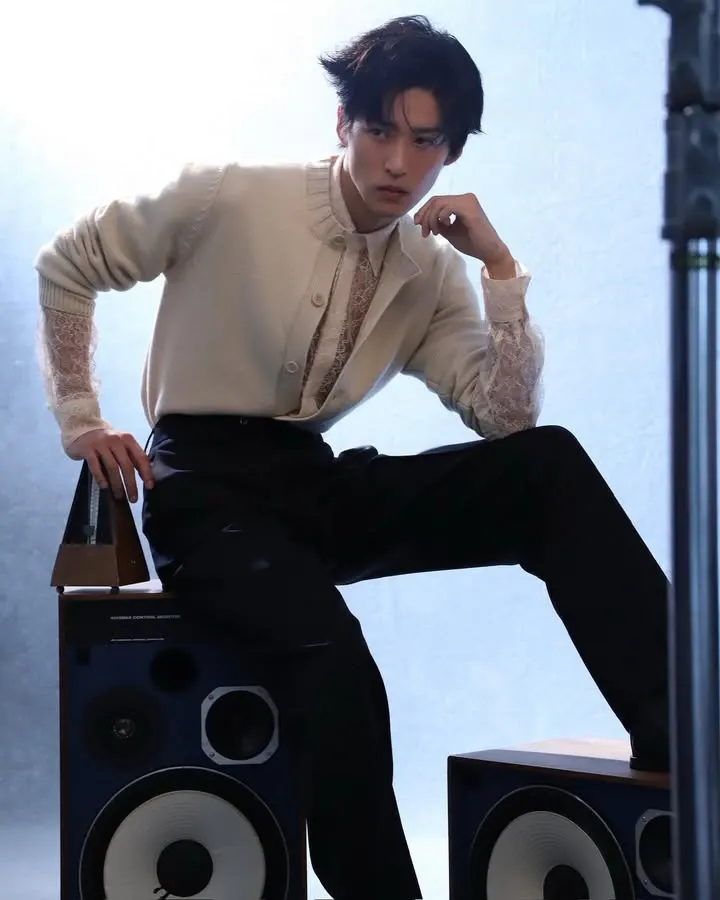 Ren Meguro @ VOGUE Japan September 2025