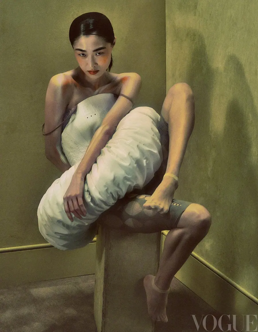 VOGUE China September 2025 (20th Anniversary issue)